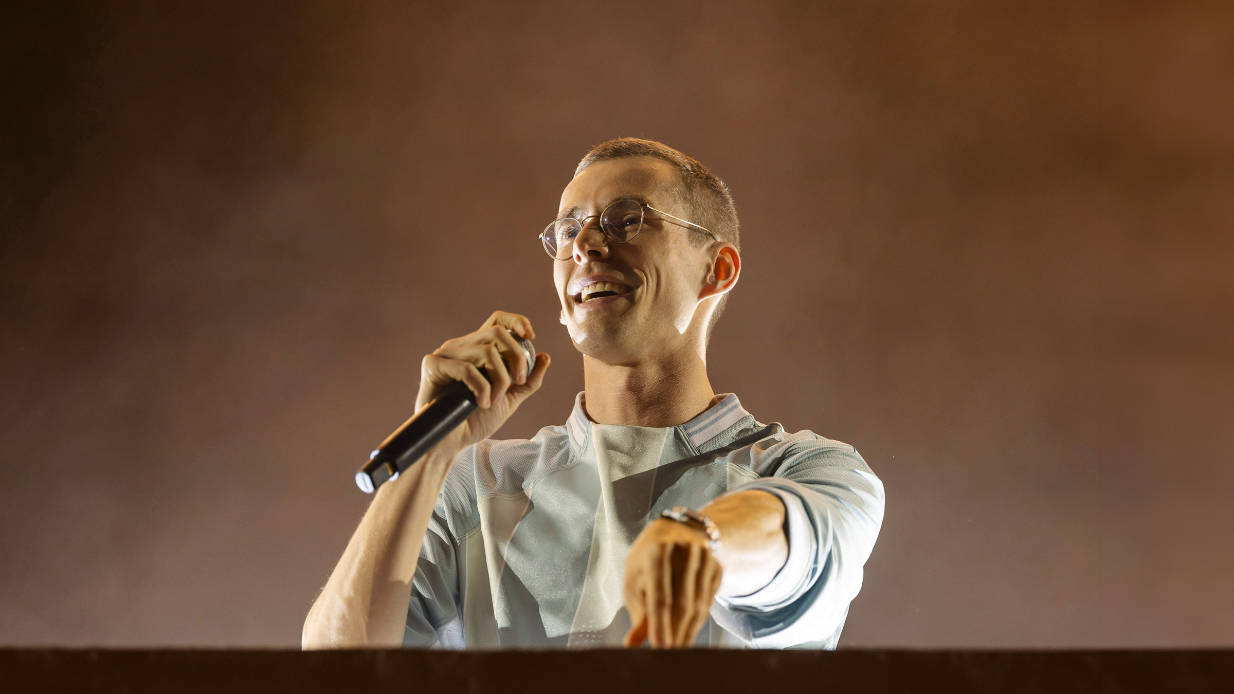 Lost Frequencies live